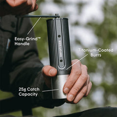 AeroPress Kaffeemühle mit ergonomischer Handkurbel, für 25g Bohnen, 60+ Mahlgrade