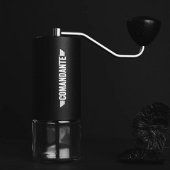 Comandante Kaffeemühle C40 MK4 Nitro Blade Black mieten mtl.