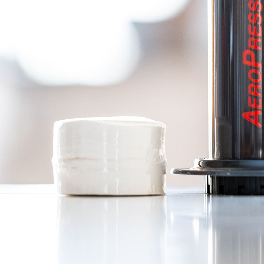 AeroPress Starter Bundle – AeroPress Kaffeebereiter + 450 Original Filter