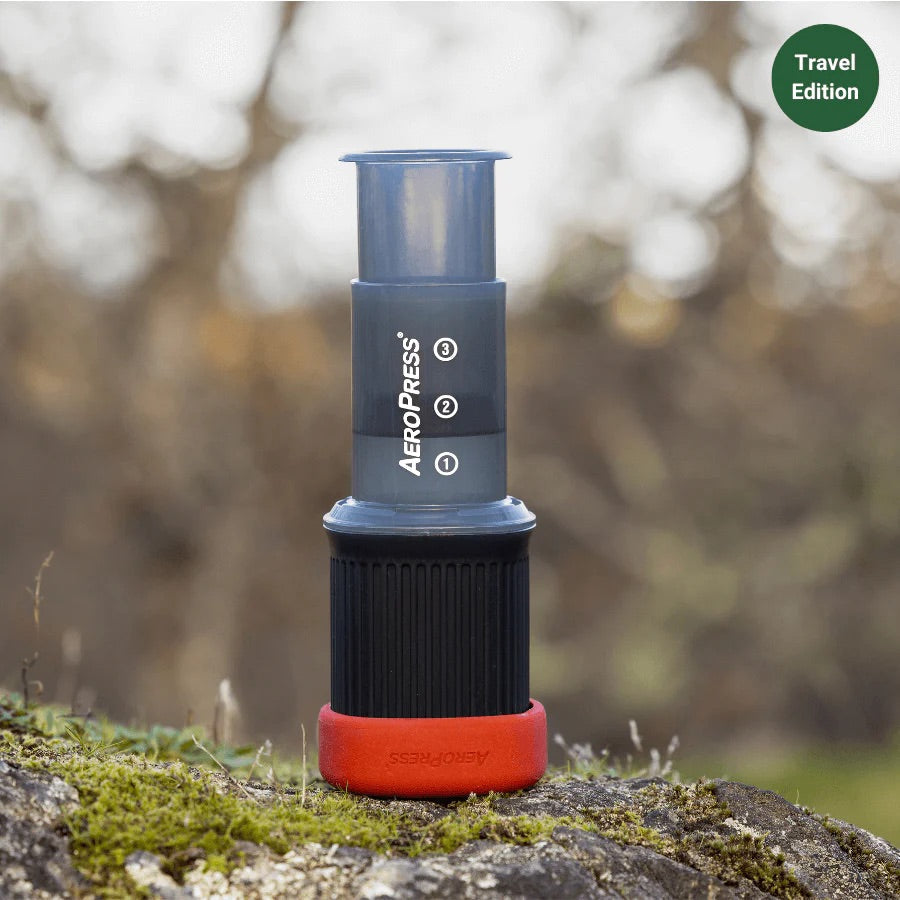 AeroPress Go Coffee Maker Kaffeebereiter, inkl. 100 Filtern