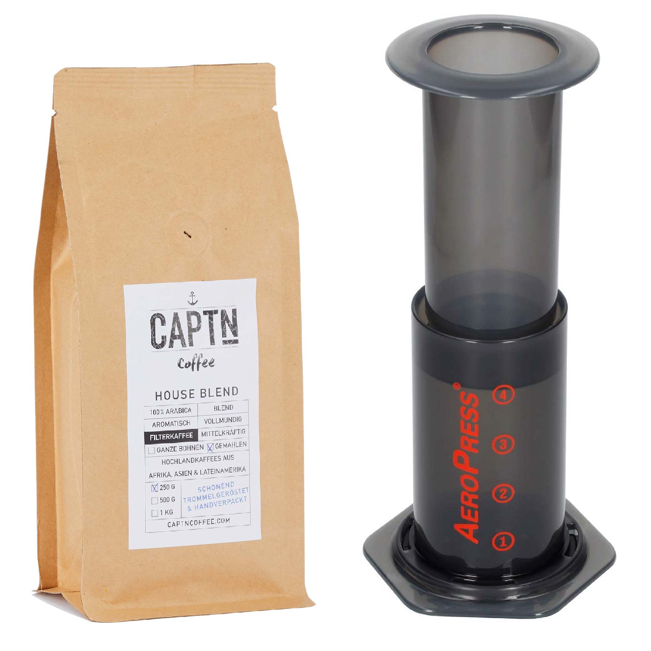AeroPress und Kaffee im Set