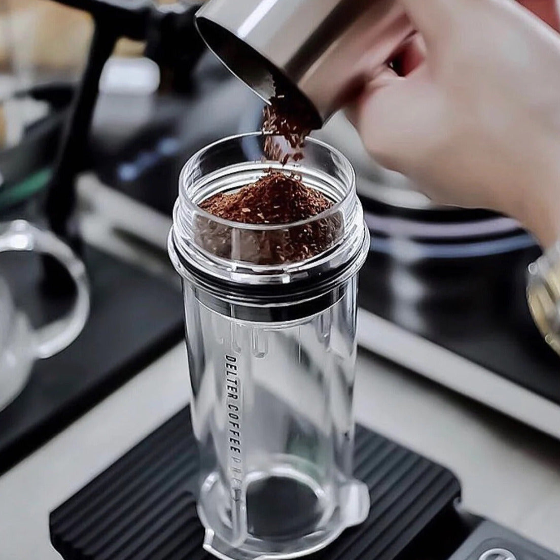 Delter Coffee Press Kaffeebereiter, inkl. 100 Filter