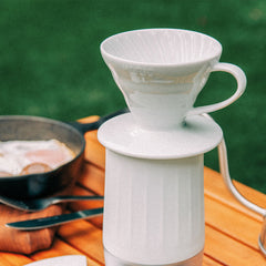 Hario V60 Coffee Dripper Filter aus Porzellan Gr. 01, weiß