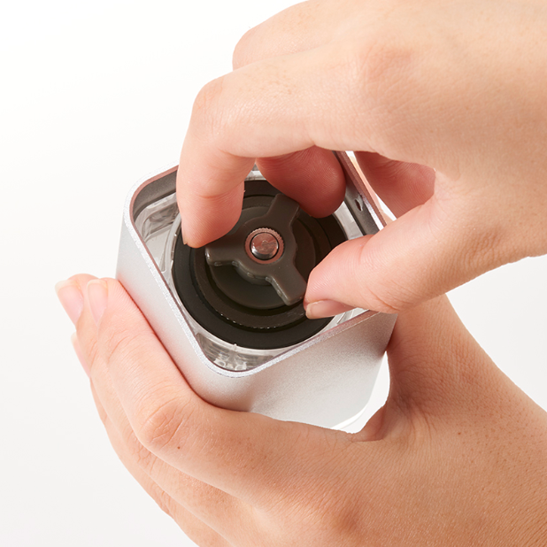 Hario Kaffeemühle Prism, Keramik-Kegelmahlwerk